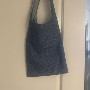 Chic Blue Diamond Pattern Shoulder Bag